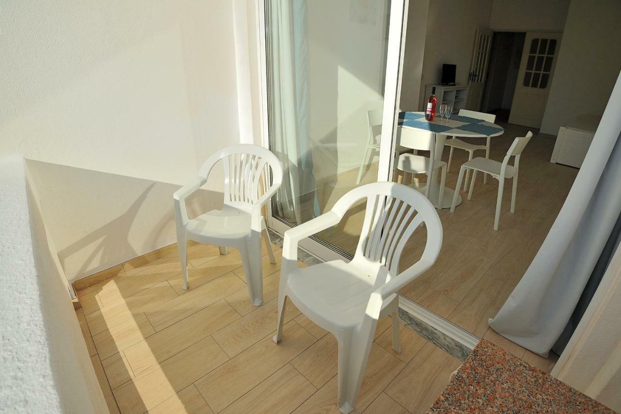Sunhouse Daire Luz Dış mekan fotoğraf